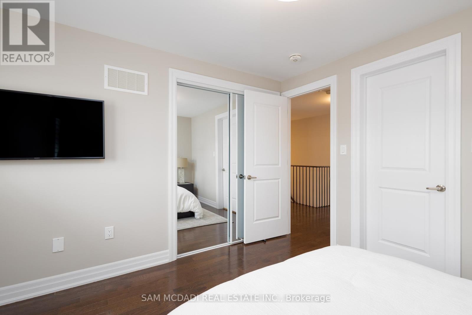 20 Windsor Circle, Niagara-On-The-Lake, Ontario  L0S 1J0 - Photo 26 - X12072404