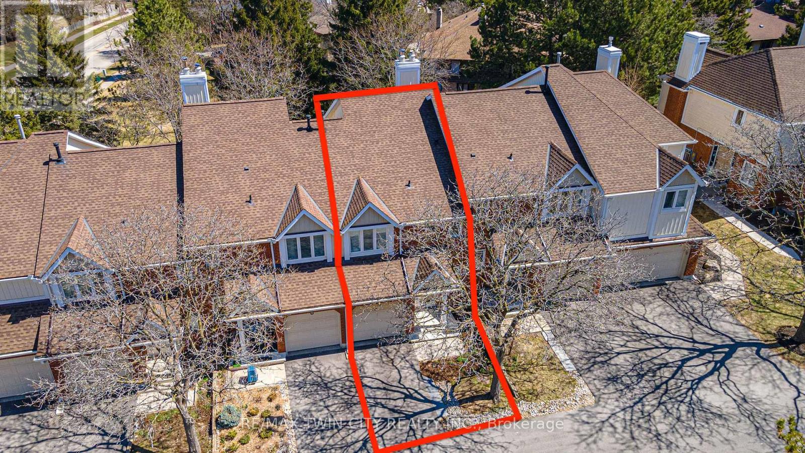Property at 4 - 523 BEECHWOOD DRIVE image 3