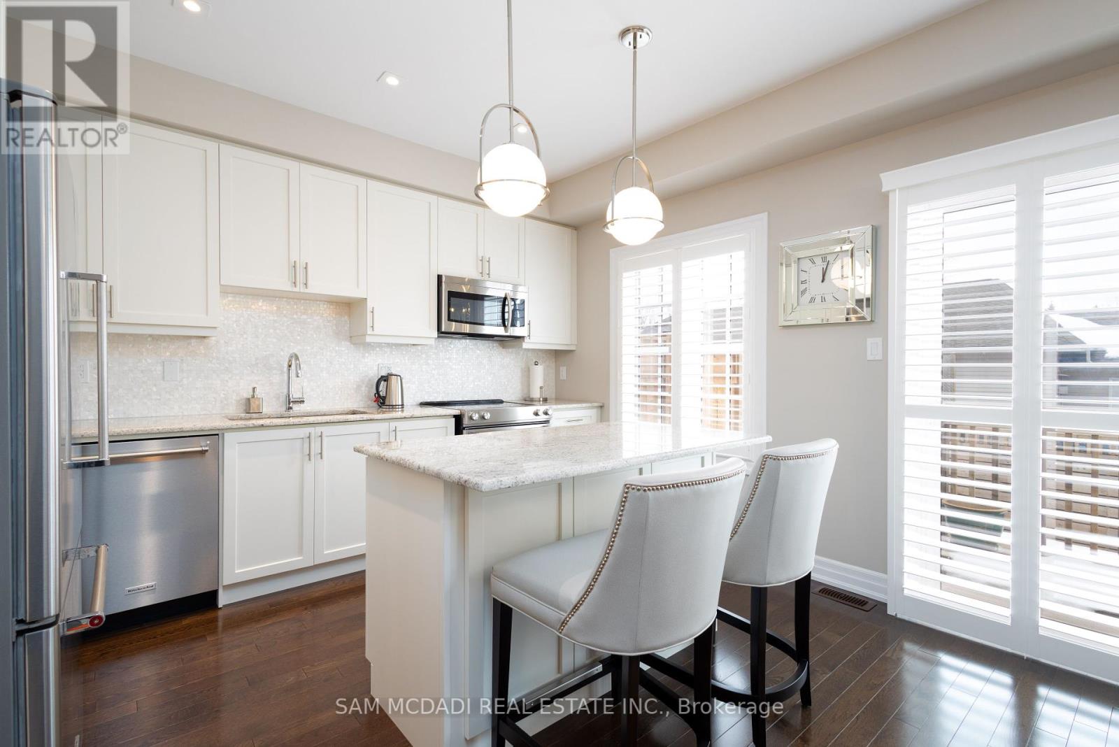 20 Windsor Circle, Niagara-On-The-Lake, Ontario  L0S 1J0 - Photo 12 - X12072404