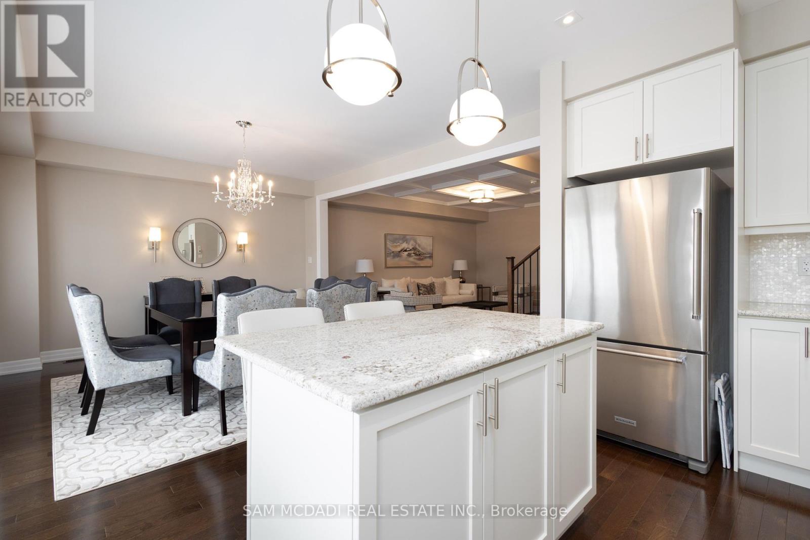 20 Windsor Circle, Niagara-On-The-Lake, Ontario  L0S 1J0 - Photo 14 - X12072404