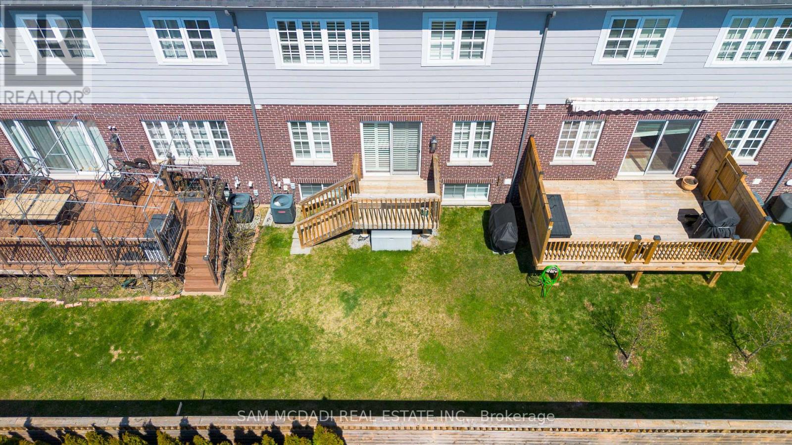 20 Windsor Circle, Niagara-On-The-Lake, Ontario  L0S 1J0 - Photo 38 - X12072404