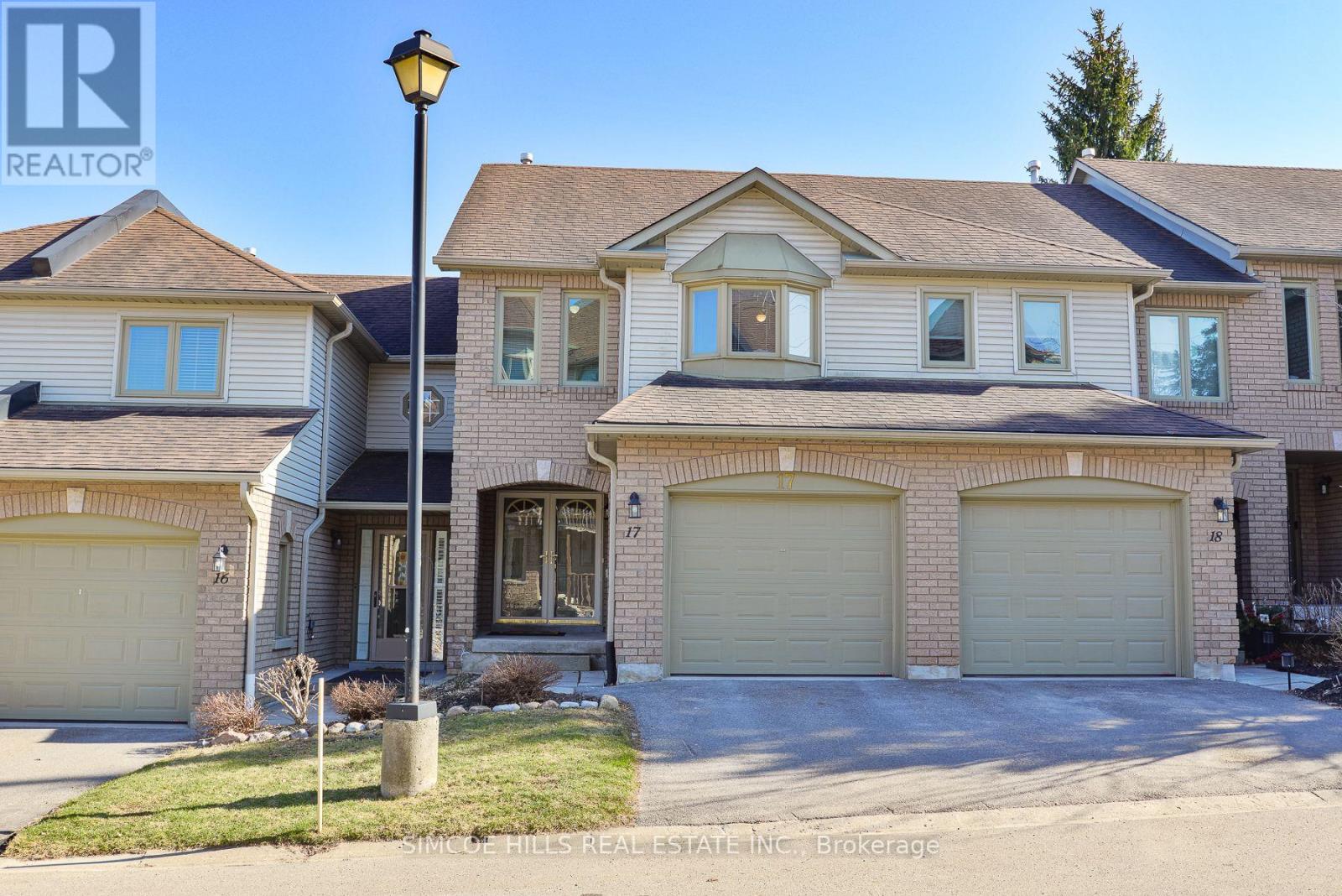 17 - 492 Laclie Street, Orillia, Ontario  L3V 7V2 - Photo 1 - S12091406