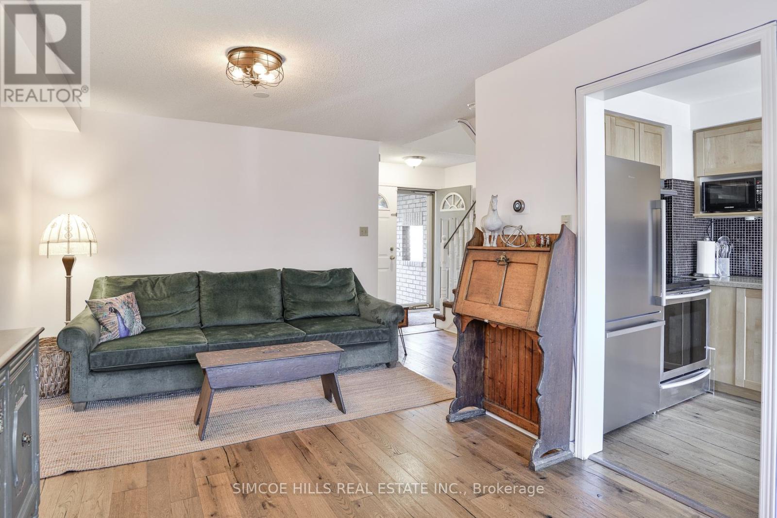 17 - 492 Laclie Street, Orillia, Ontario  L3V 7V2 - Photo 6 - S12091406