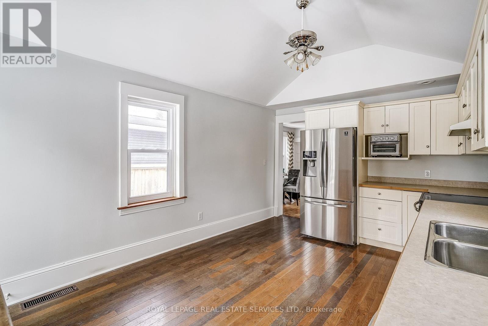 5309 County Road 9 Road, Clearview, Ontario  L0M 1N0 - Photo 4 - S12091410