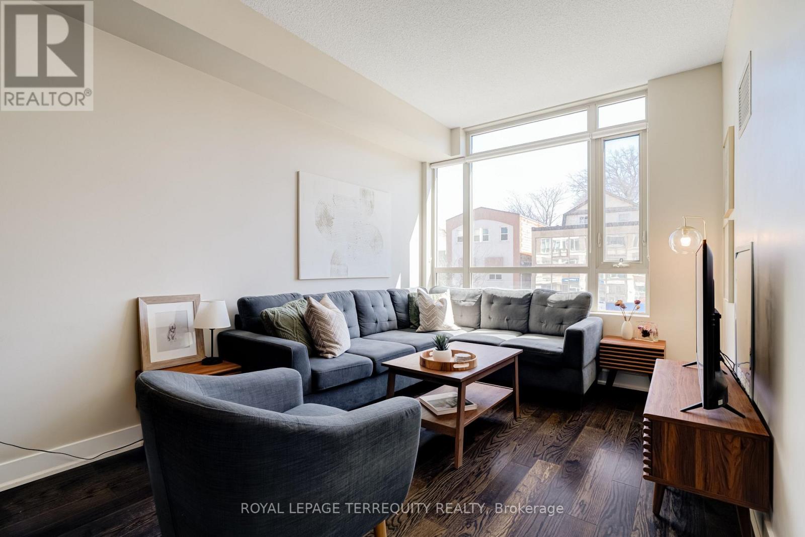 204 - 1638 Bloor Street W, Toronto (High Park North), Ontario  M6P 0A6 - Photo 8 - W12091412