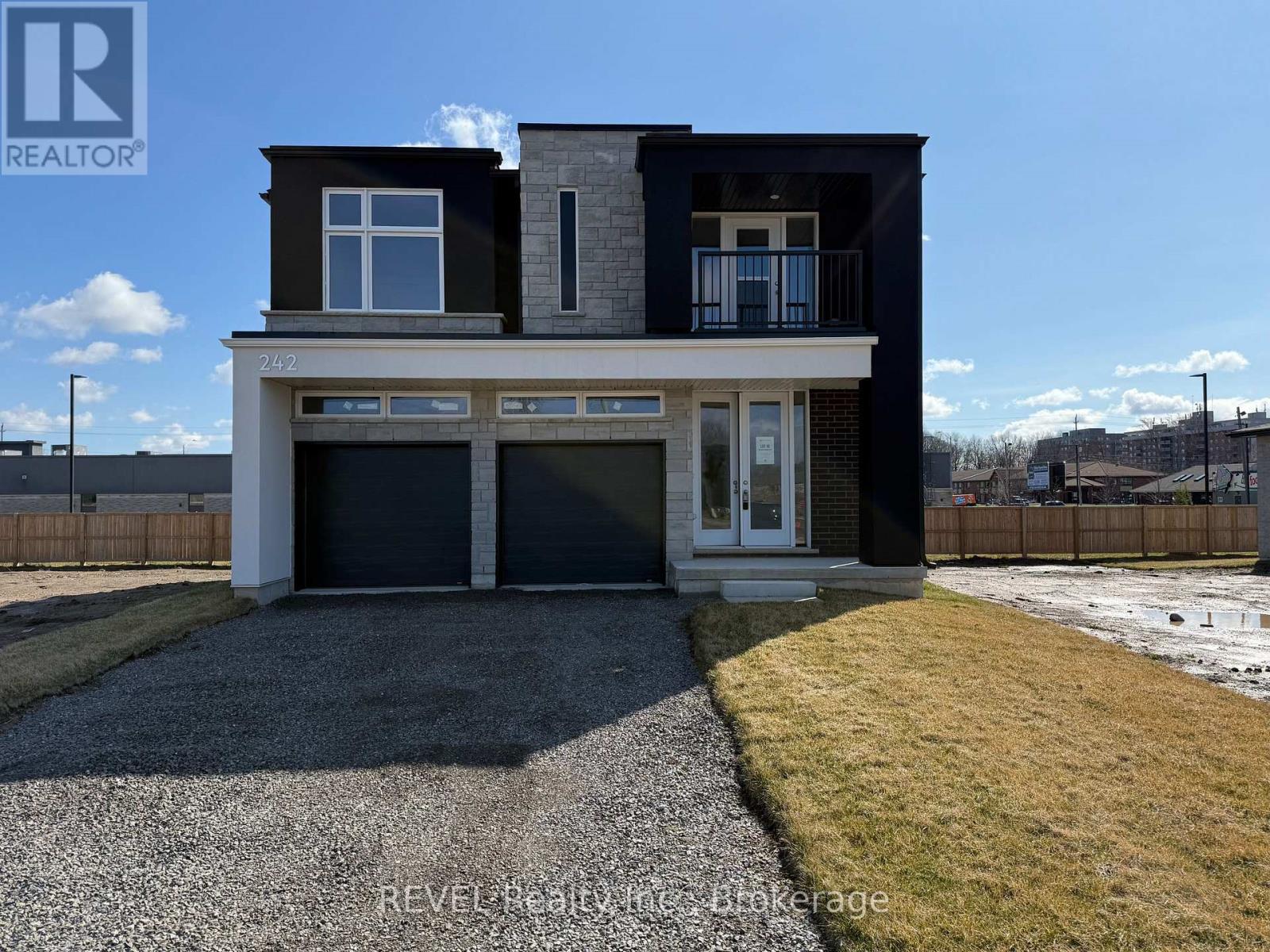 Property at 242 WELLANDVALE DRIVE image 1