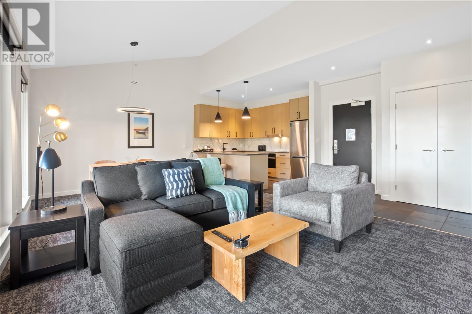 402 596 Marine Dr, Ucluelet, British Columbia  V0R 3A0 - Photo 9 - 995904