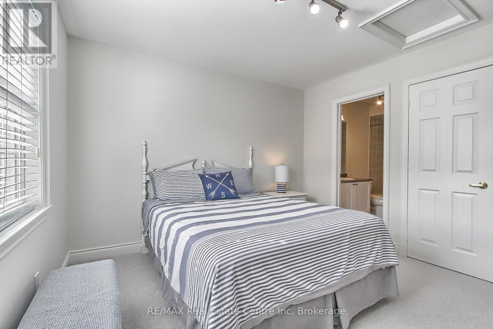 372 Terry Carter Crescent, Newmarket, Ontario  L3Y 9G1 - Photo 26 - N12091433