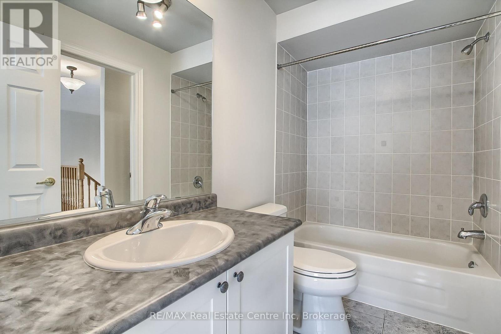 372 Terry Carter Crescent, Newmarket, Ontario  L3Y 9G1 - Photo 27 - N12091433