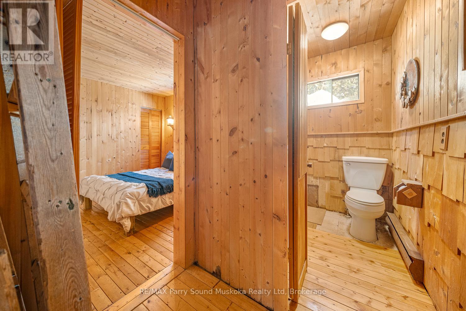 82 Bradley Road, Seguin, Ontario  P2A 2W9 - Photo 16 - X12091439