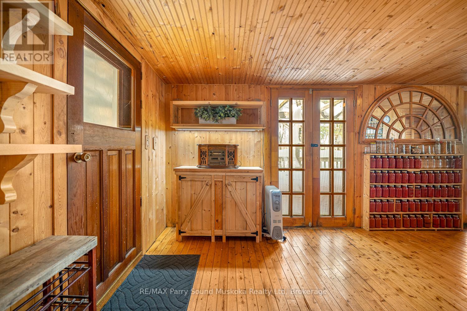 82 Bradley Road, Seguin, Ontario  P2A 2W9 - Photo 27 - X12091439