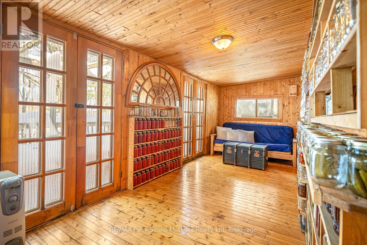 82 Bradley Road, Seguin, Ontario  P2A 2W9 - Photo 28 - X12091439