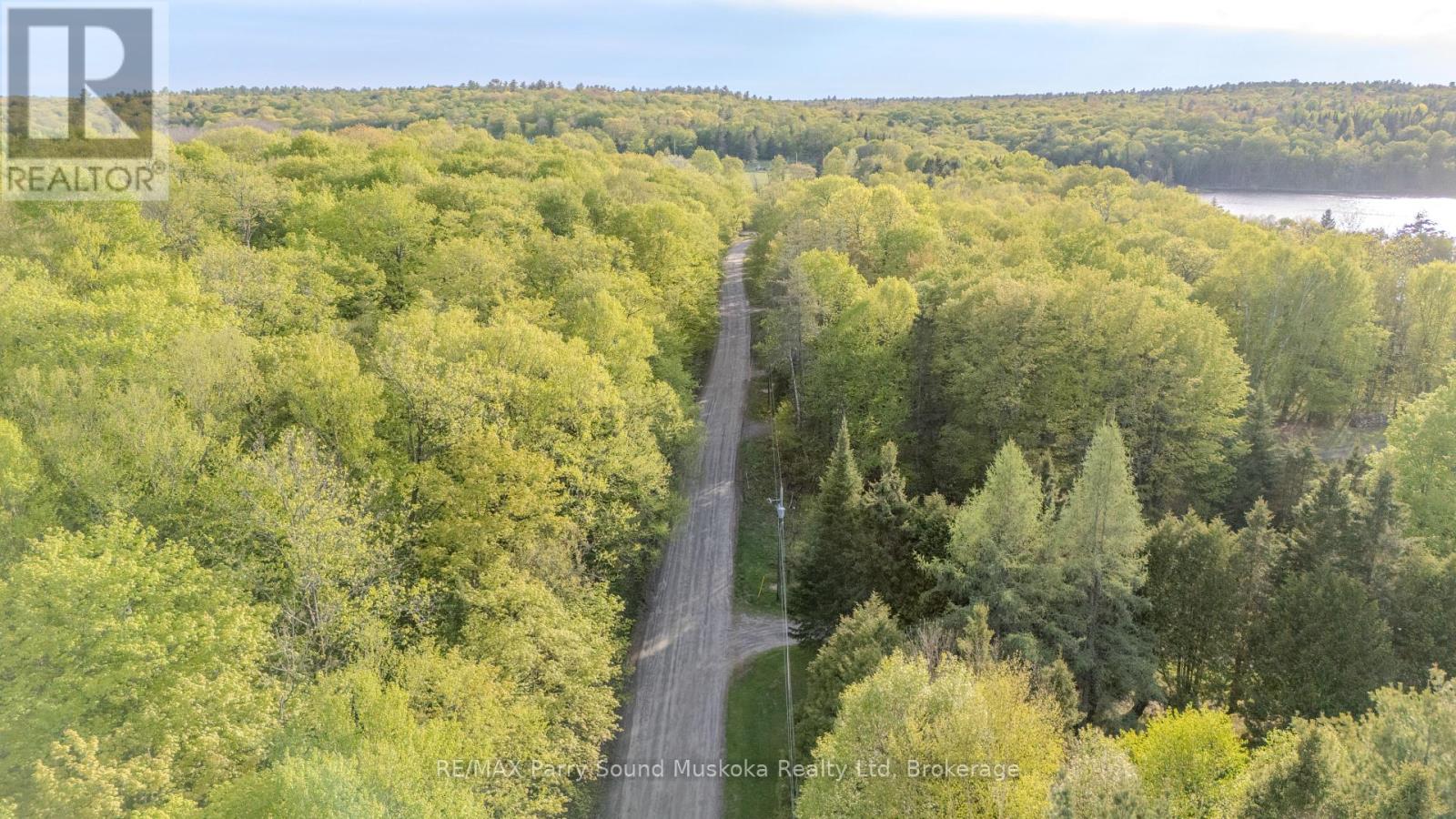 82 Bradley Road, Seguin, Ontario  P2A 2W9 - Photo 44 - X12091439