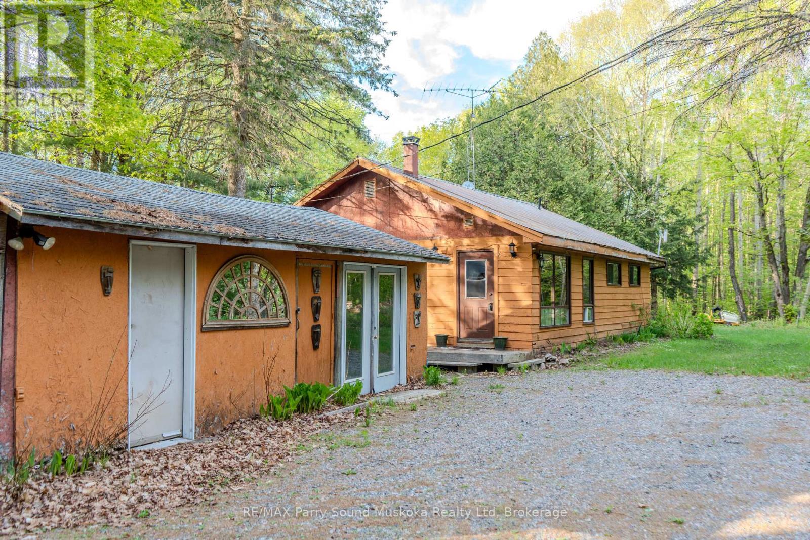 82 Bradley Road, Seguin, Ontario  P2A 2W9 - Photo 46 - X12091439