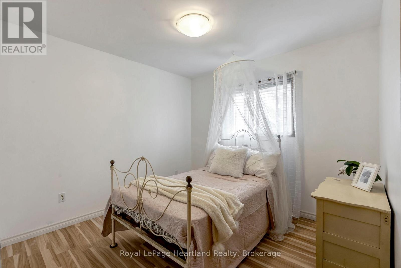 21 Brown Street S, Minto, Ontario  N0G 1M0 - Photo 20 - X12091444