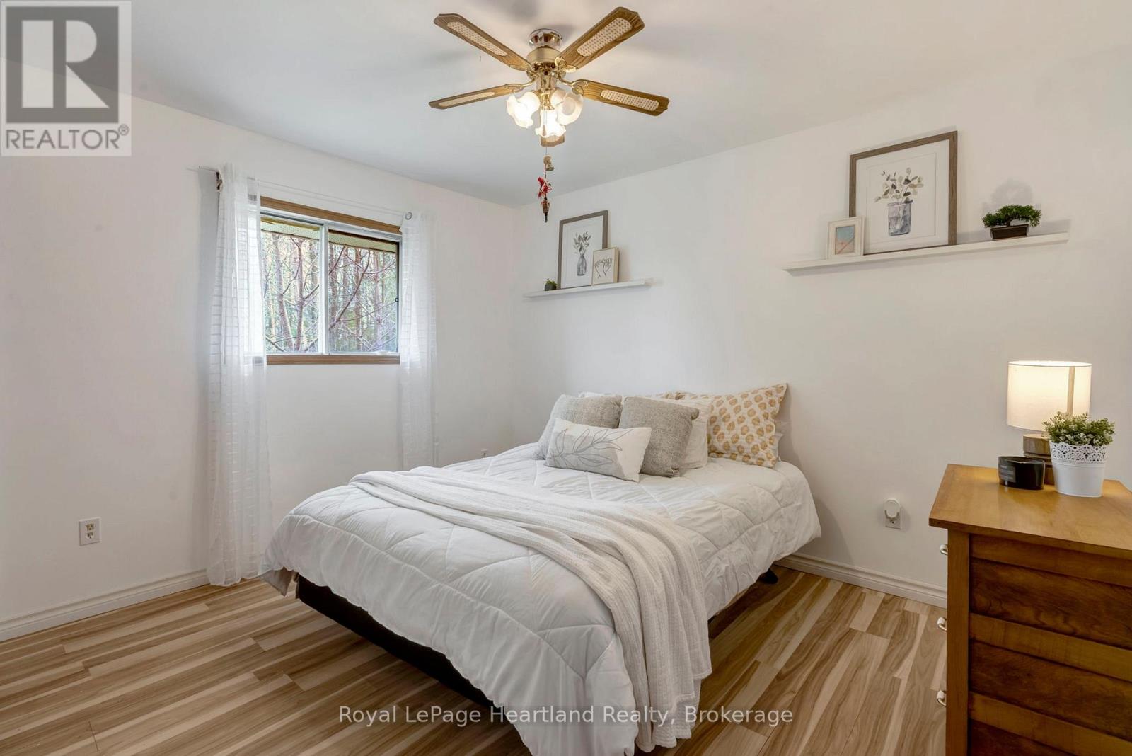 21 Brown Street S, Minto, Ontario  N0G 1M0 - Photo 22 - X12091444