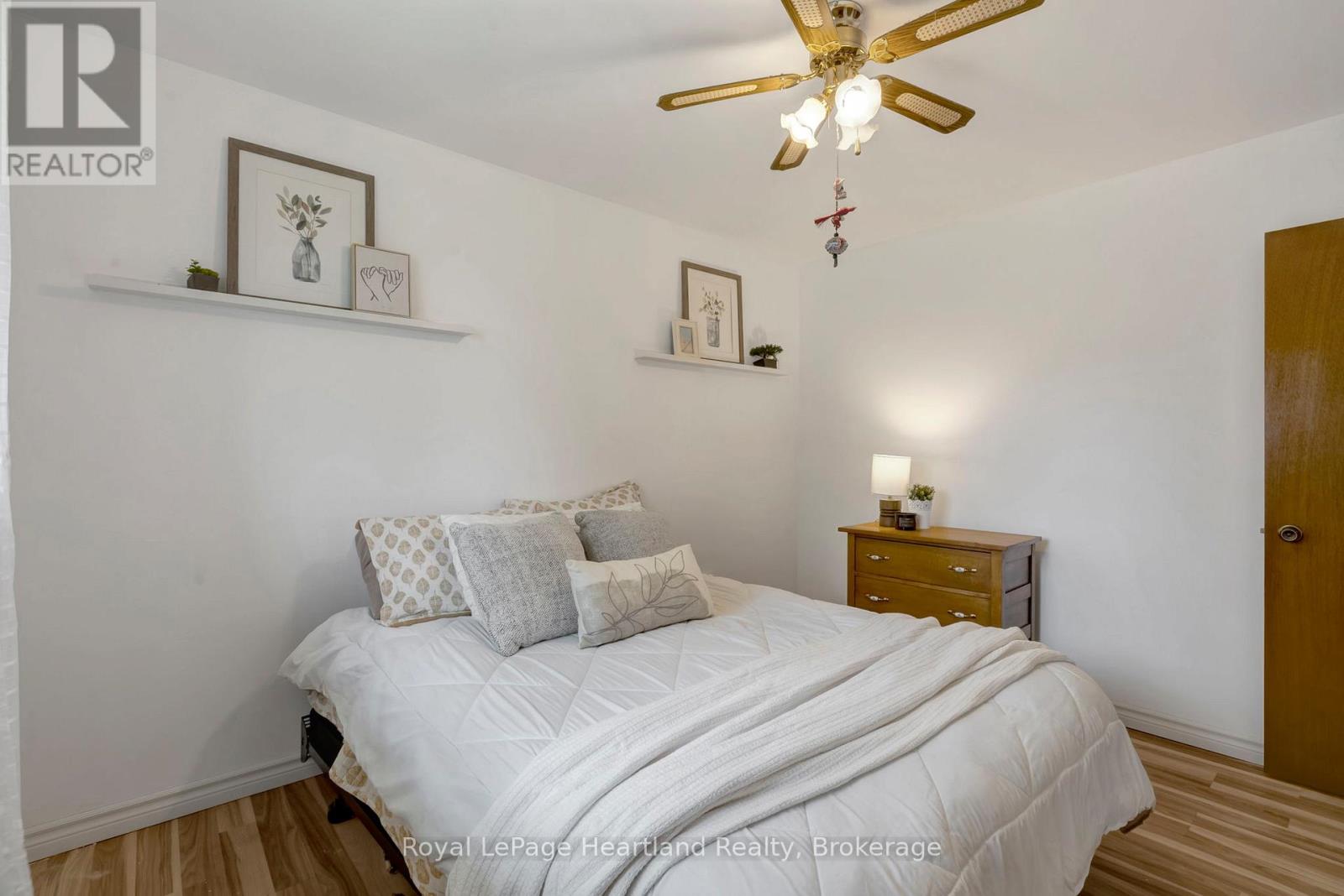 21 Brown Street S, Minto, Ontario  N0G 1M0 - Photo 23 - X12091444