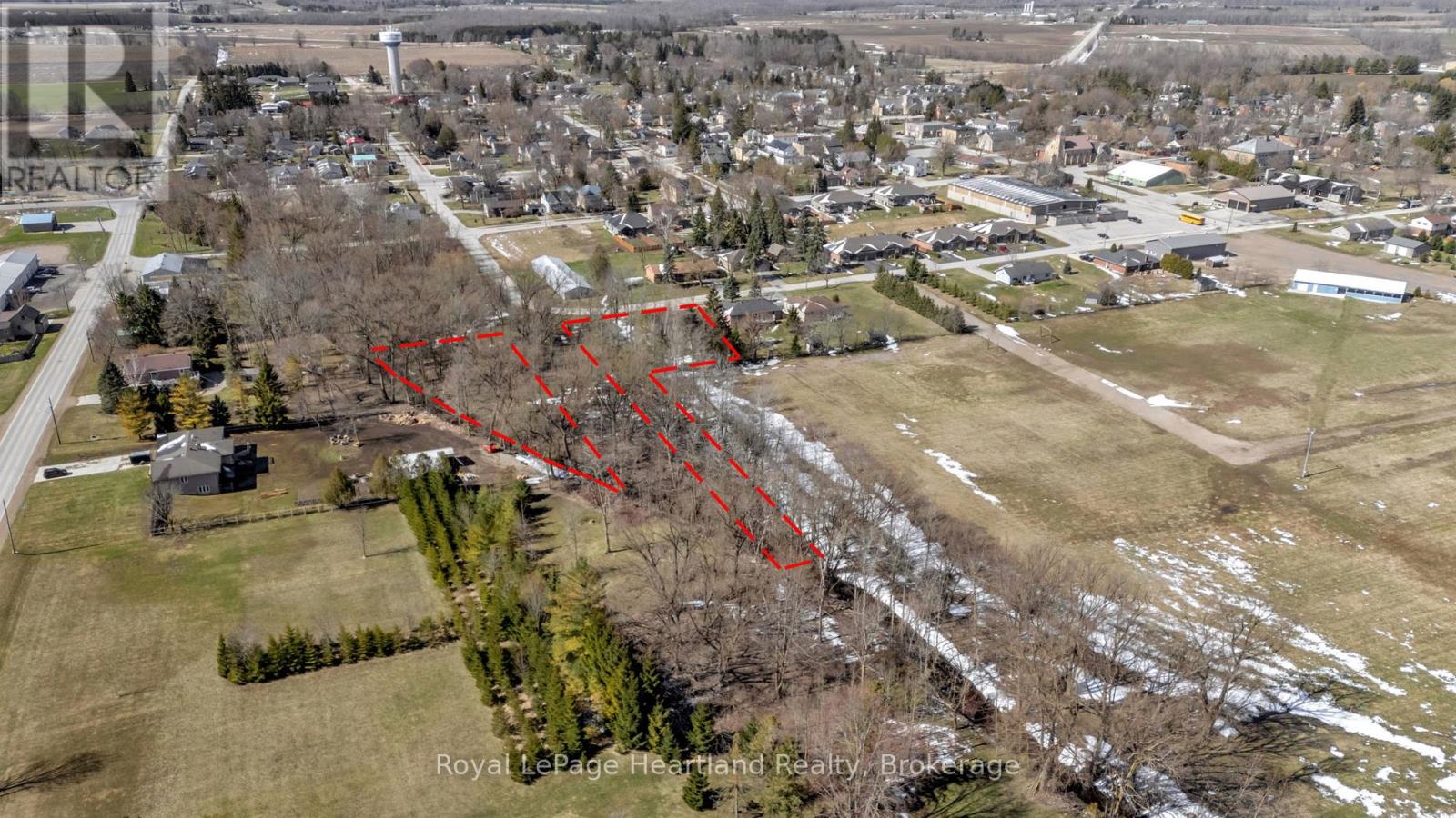 21 Brown Street S, Minto, Ontario  N0G 1M0 - Photo 31 - X12091444