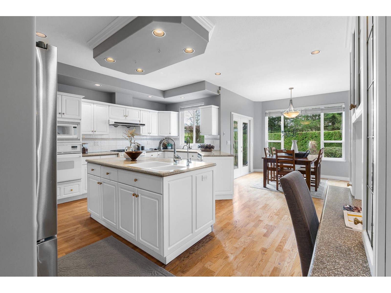 13930 22a Avenue, Surrey, British Columbia  V4A 9V4 - Photo 9 - R2986519