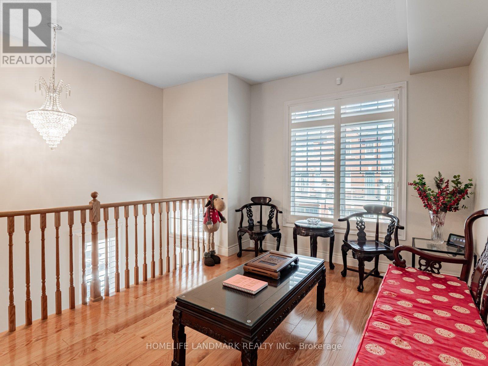 134 Dundas Way, Markham, Ontario  L6E 0T1 - Photo 6 - N12091471
