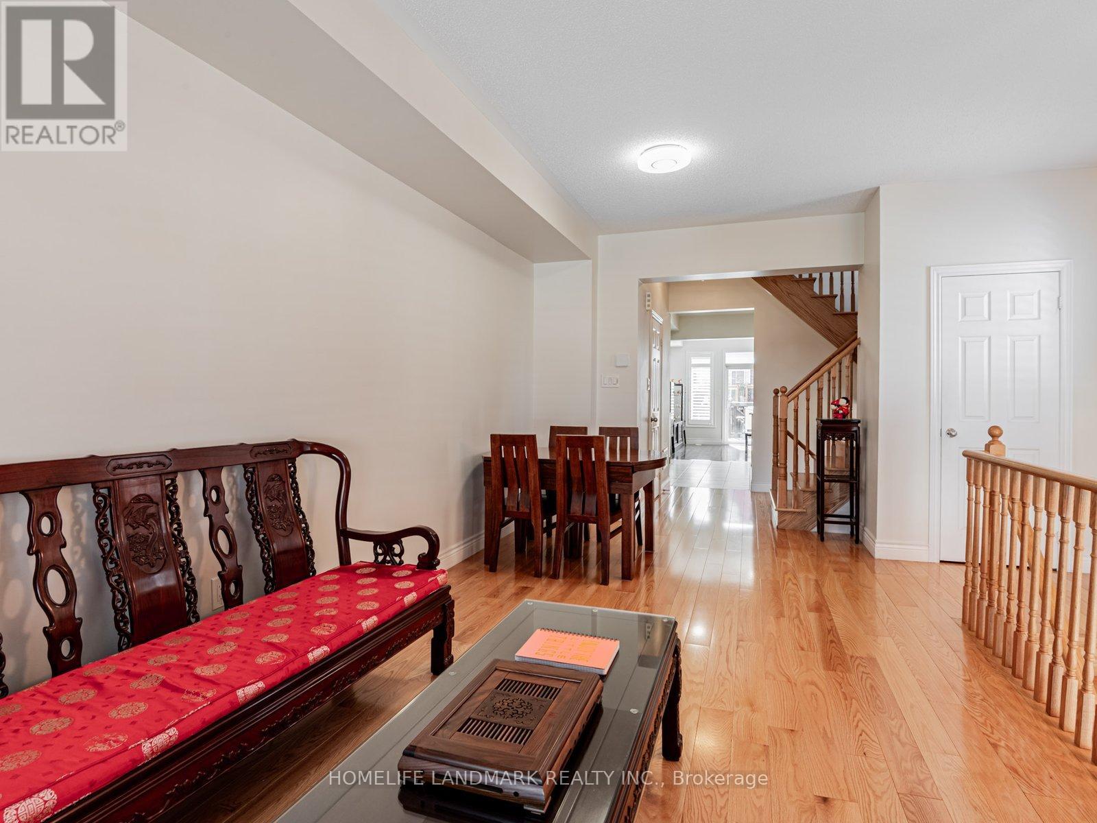 134 Dundas Way, Markham, Ontario  L6E 0T1 - Photo 7 - N12091471