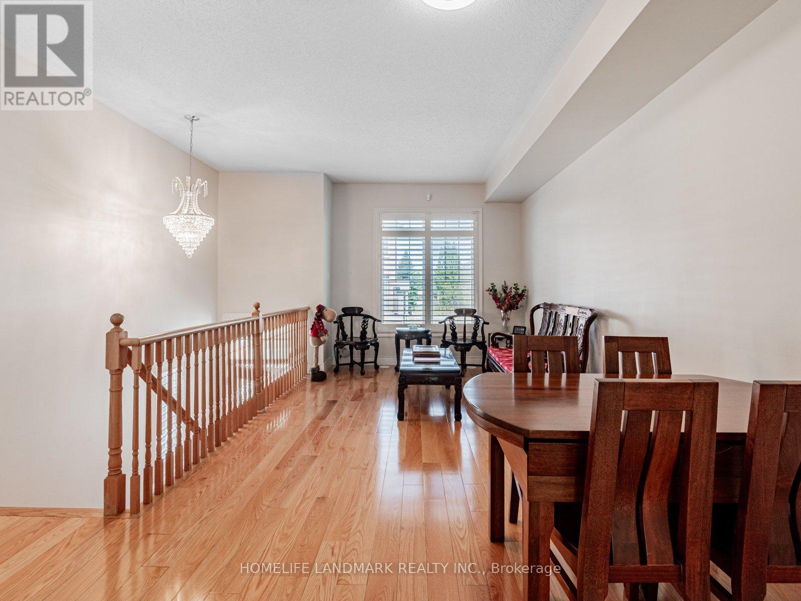 134 Dundas Way, Markham, Ontario  L6E 0T1 - Photo 9 - N12091471