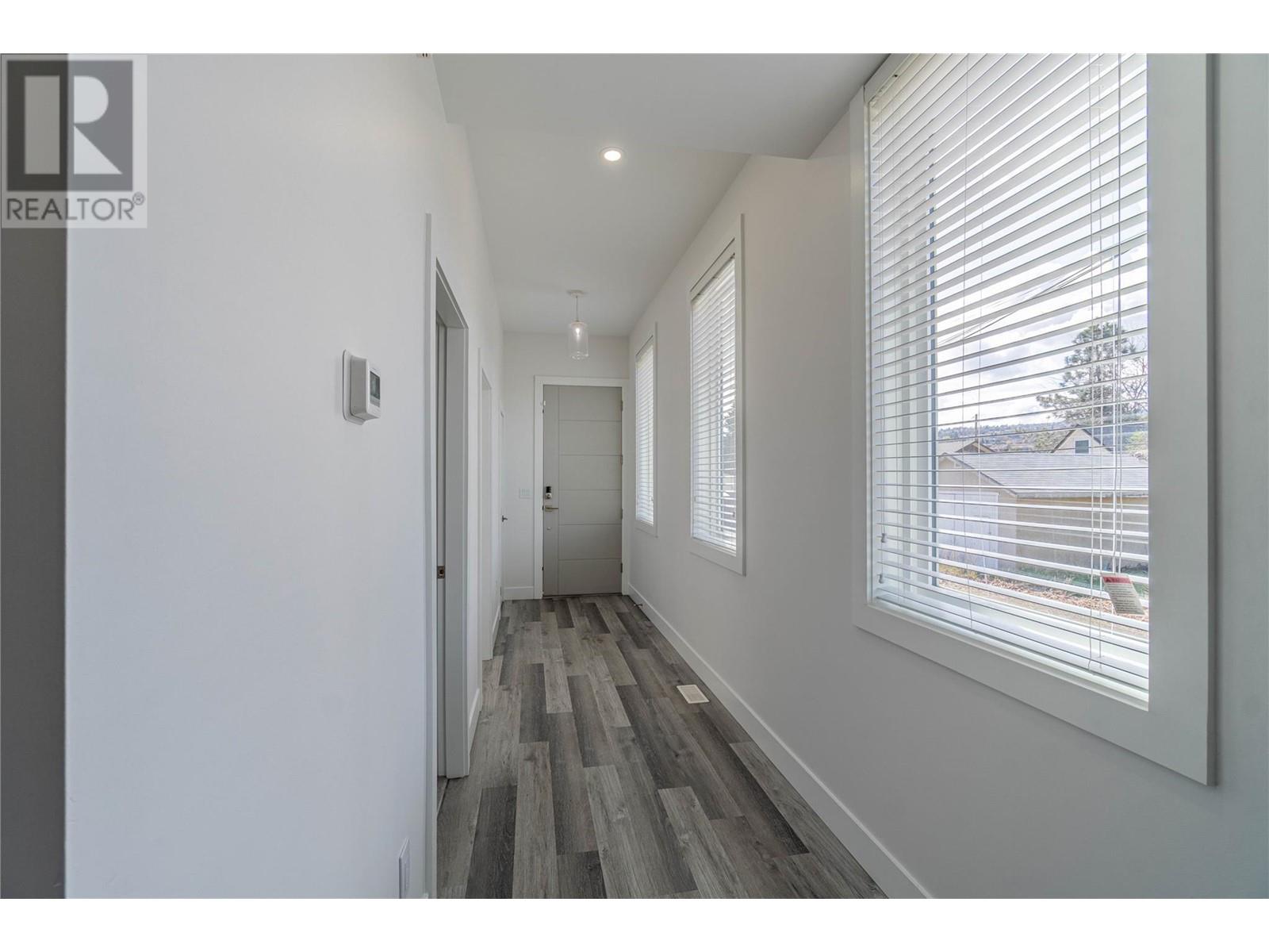 Property at 156 WILLIAMS Street image 4