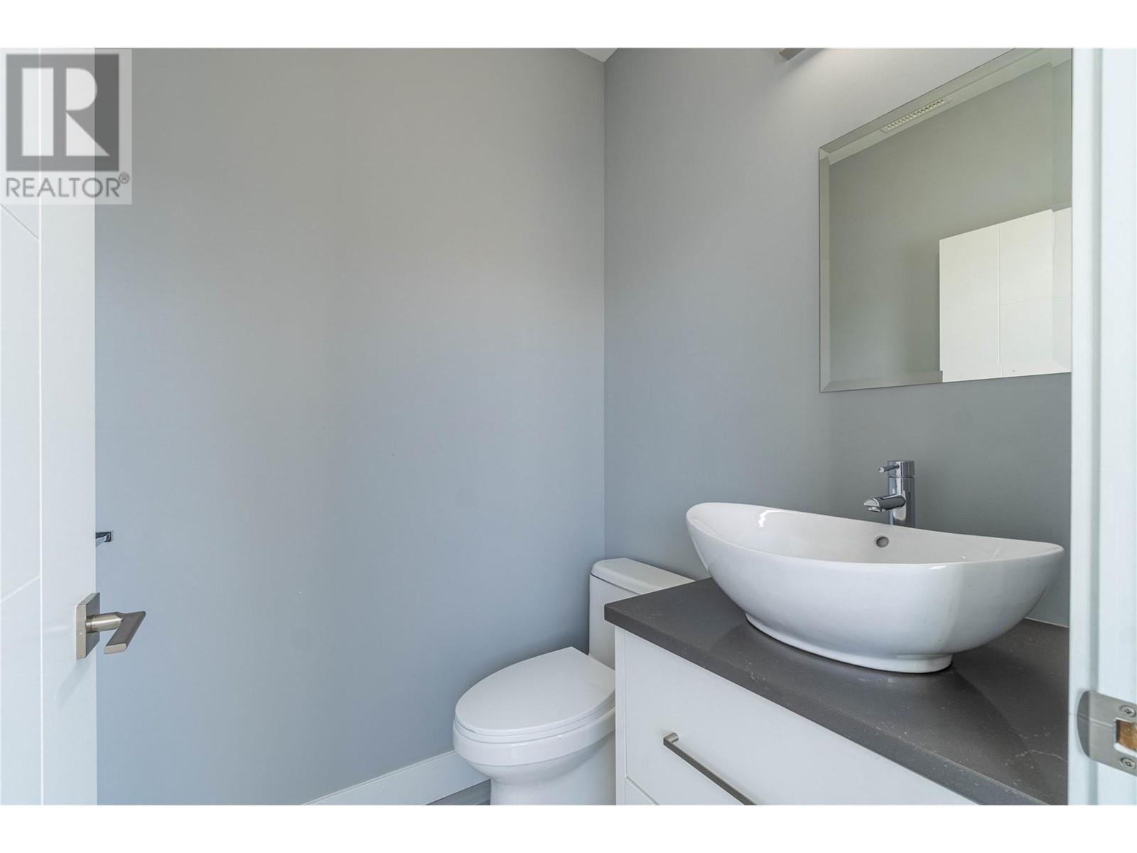 Property at 156 WILLIAMS Street image 5