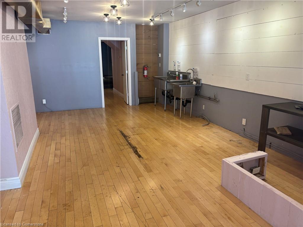 468 Brant Street, Burlington, Ontario  L7R 2G4 - Photo 6 - 40701330