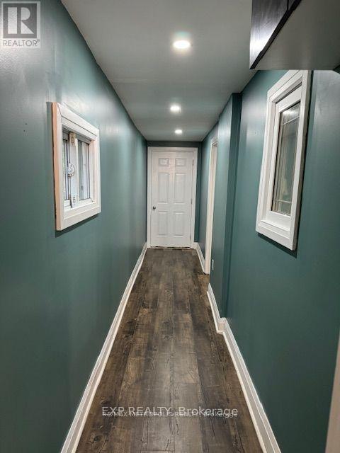 69 Norman Street, Hamilton, Ontario  L8H 4J4 - Photo 10 - X12091424