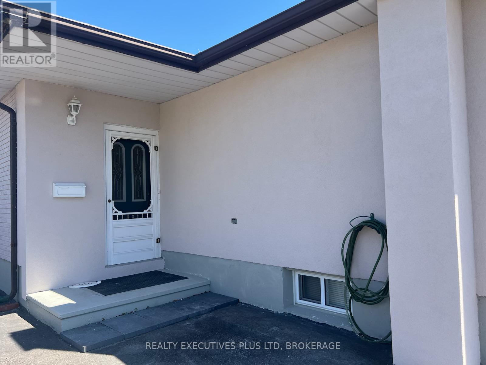 Property at 616 BUNTING ROAD image 4