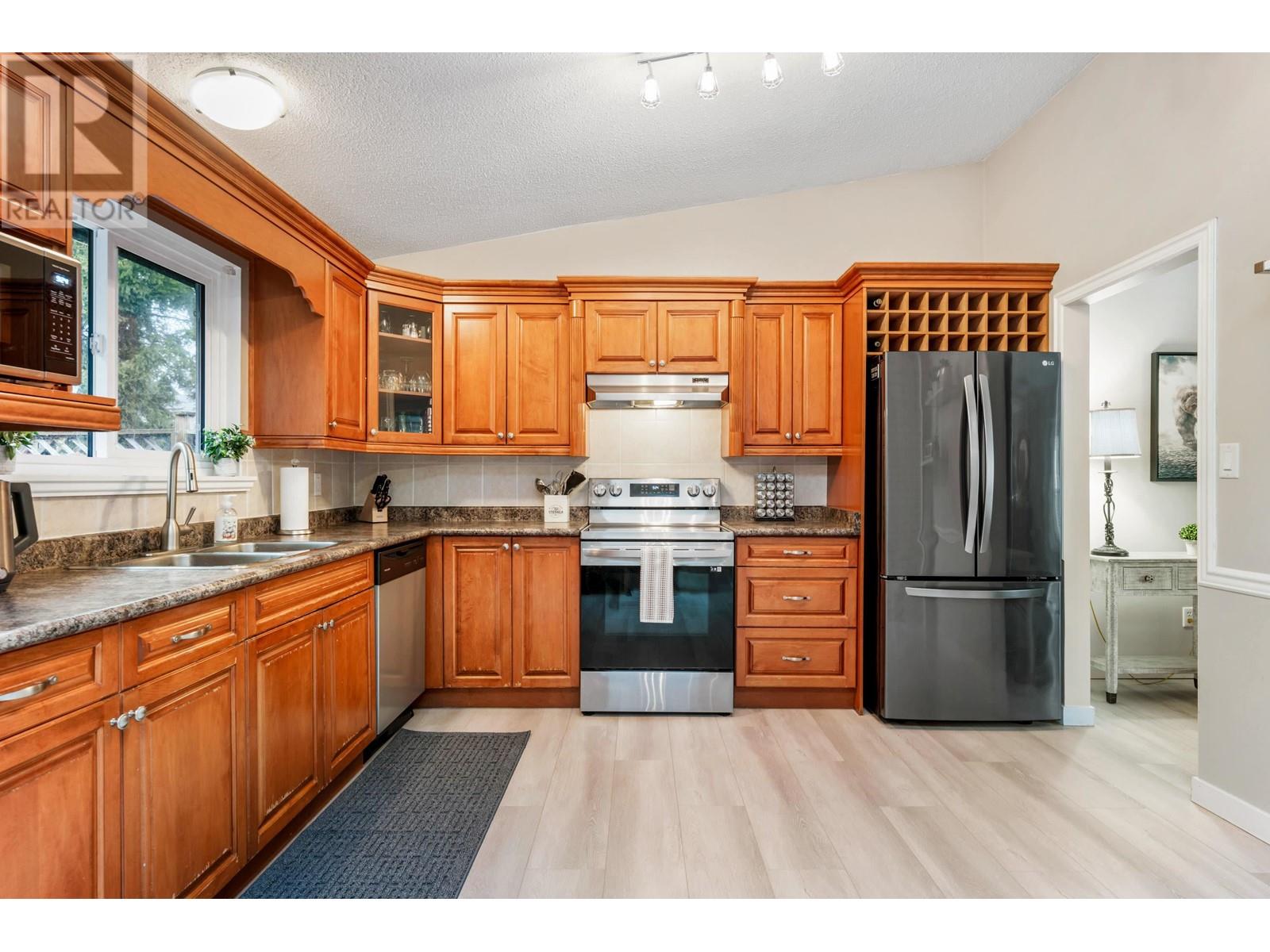 22095 Canuck Crescent, Maple Ridge, British Columbia  V2X 4G1 - Photo 12 - R2983531