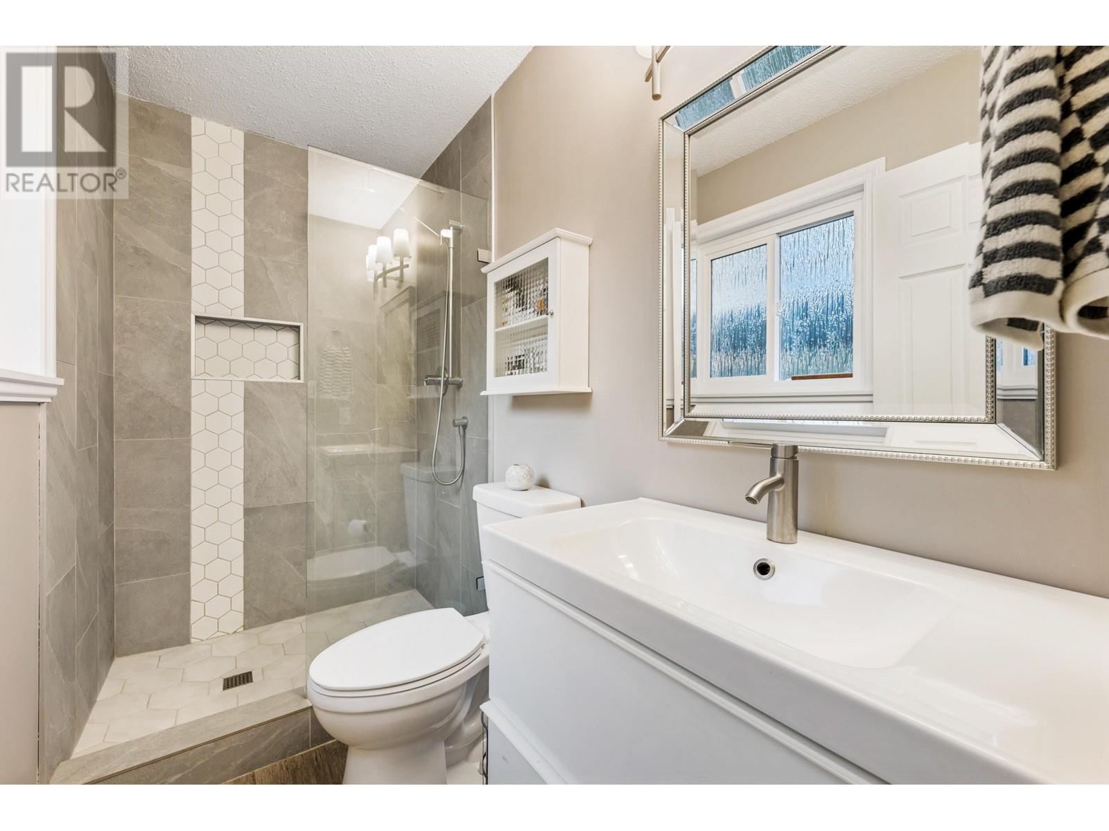 22095 Canuck Crescent, Maple Ridge, British Columbia  V2X 4G1 - Photo 19 - R2983531