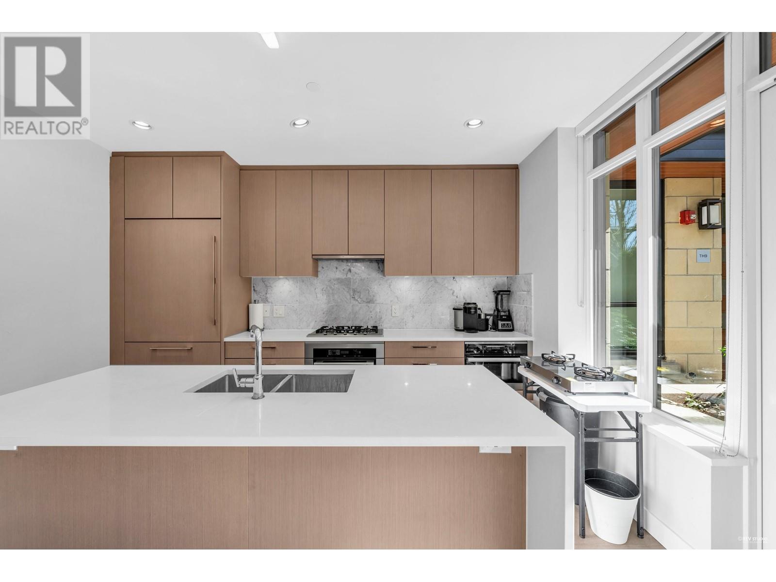 Property at 5336 UNIVERSITY BOULEVARD image 5