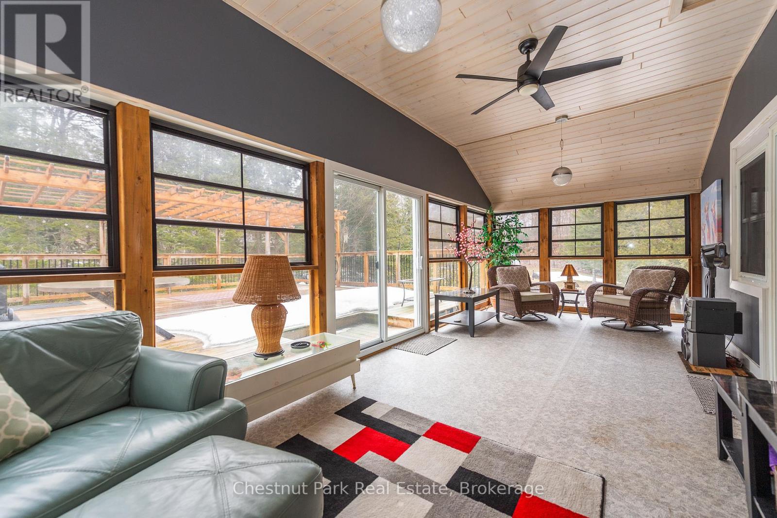 256 Woodland Drive, Huntsville, Ontario  P1H 1A6 - Photo 23 - X12091109