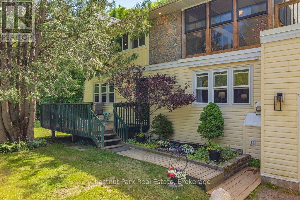 256 Woodland Drive, Huntsville, Ontario  P1H 1A6 - Photo 31 - X12091109