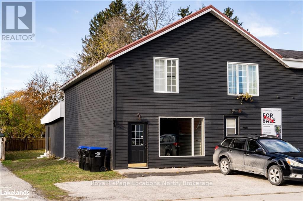 4174 County 124 Road, Clearview, Ontario  L0M 1P0 - Photo 2 - S12091511