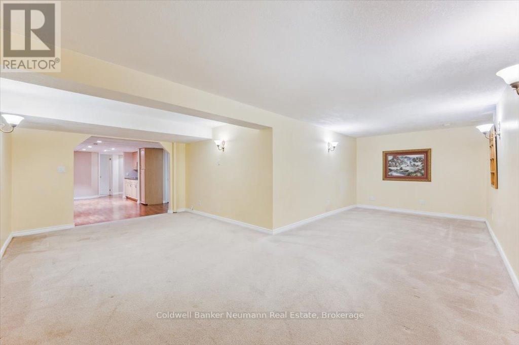 26 - 60 Ptarmigan Drive, Guelph, Ontario  N1C 1E5 - Photo 29 - X12091529