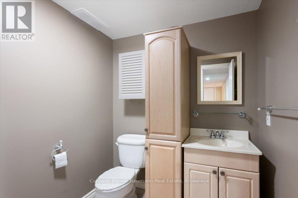 26 - 60 Ptarmigan Drive, Guelph, Ontario  N1C 1E5 - Photo 32 - X12091529