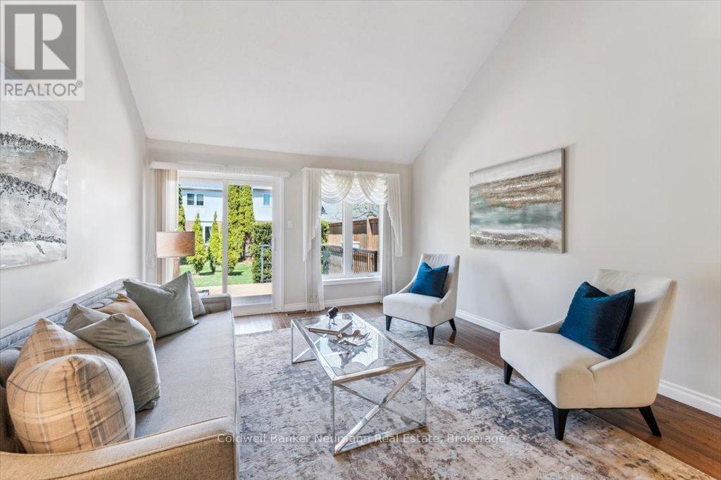 26 - 60 Ptarmigan Drive, Guelph, Ontario  N1C 1E5 - Photo 8 - X12091529