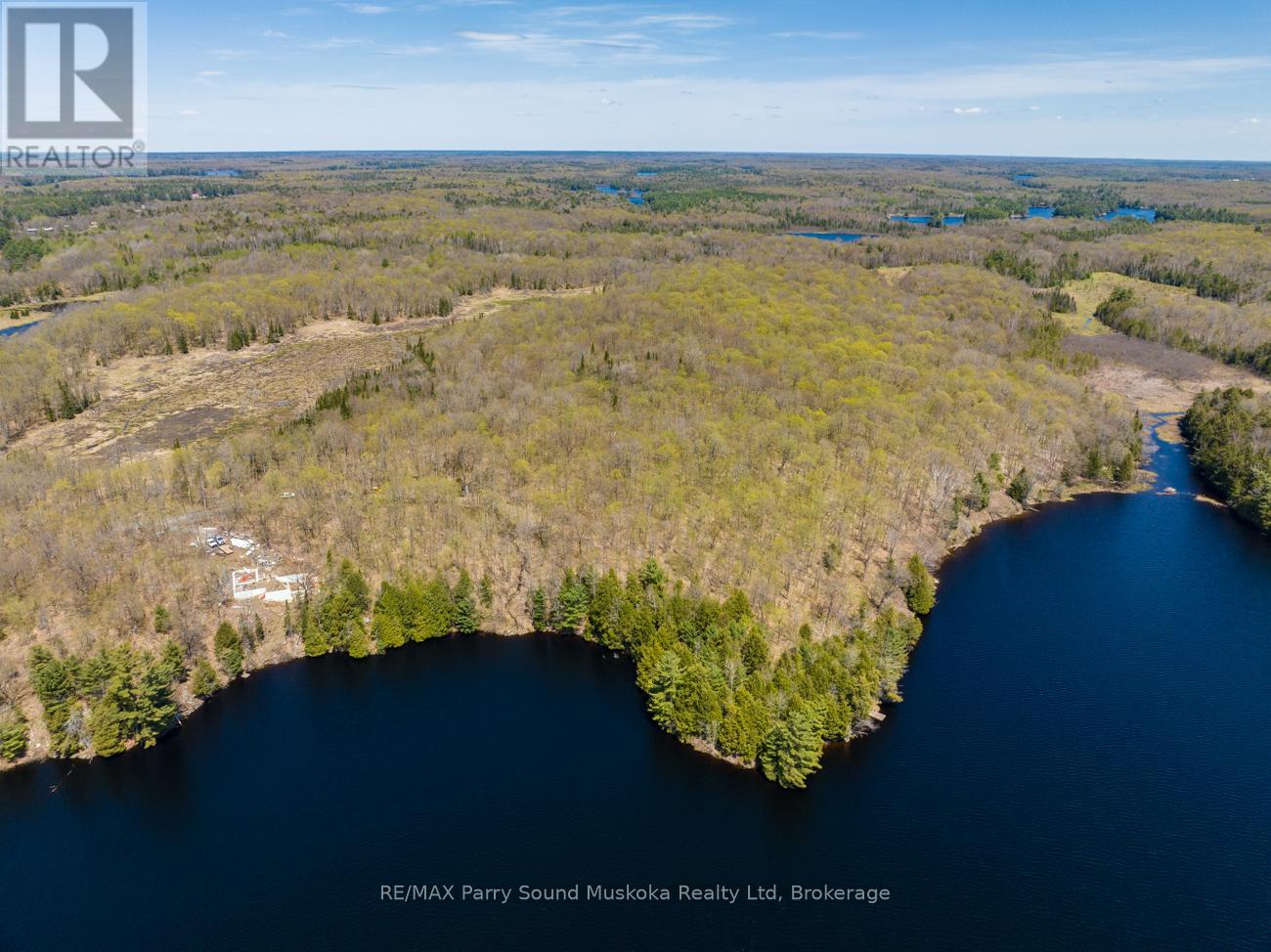 31 Pauls Bay Road, Mcdougall, Ontario  P2A 2W7 - Photo 21 - X12091558