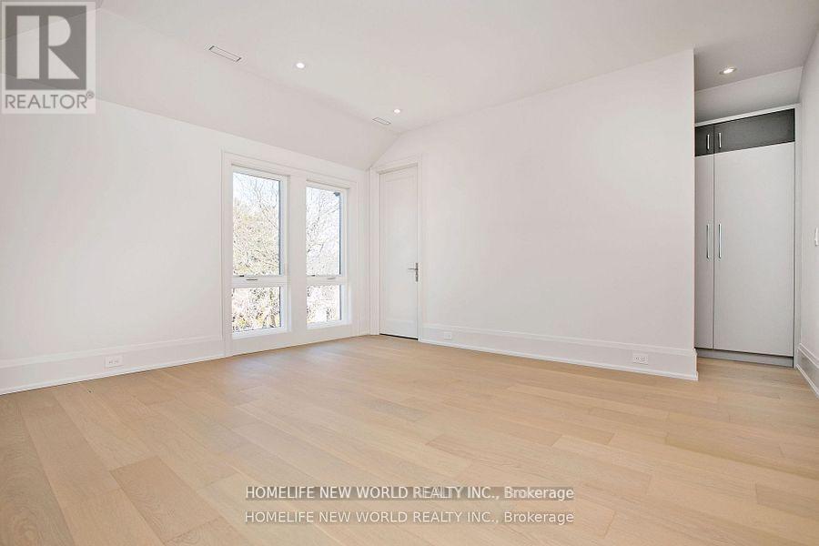 47 Tournament Drive, Toronto, Ontario  M2P 1K2 - Photo 27 - C12091526