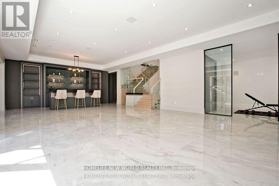 47 Tournament Drive, Toronto, Ontario  M2P 1K2 - Photo 36 - C12091526