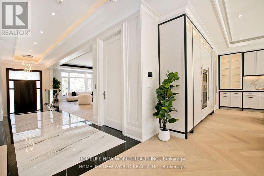 47 Tournament Drive, Toronto, Ontario  M2P 1K2 - Photo 7 - C12091526