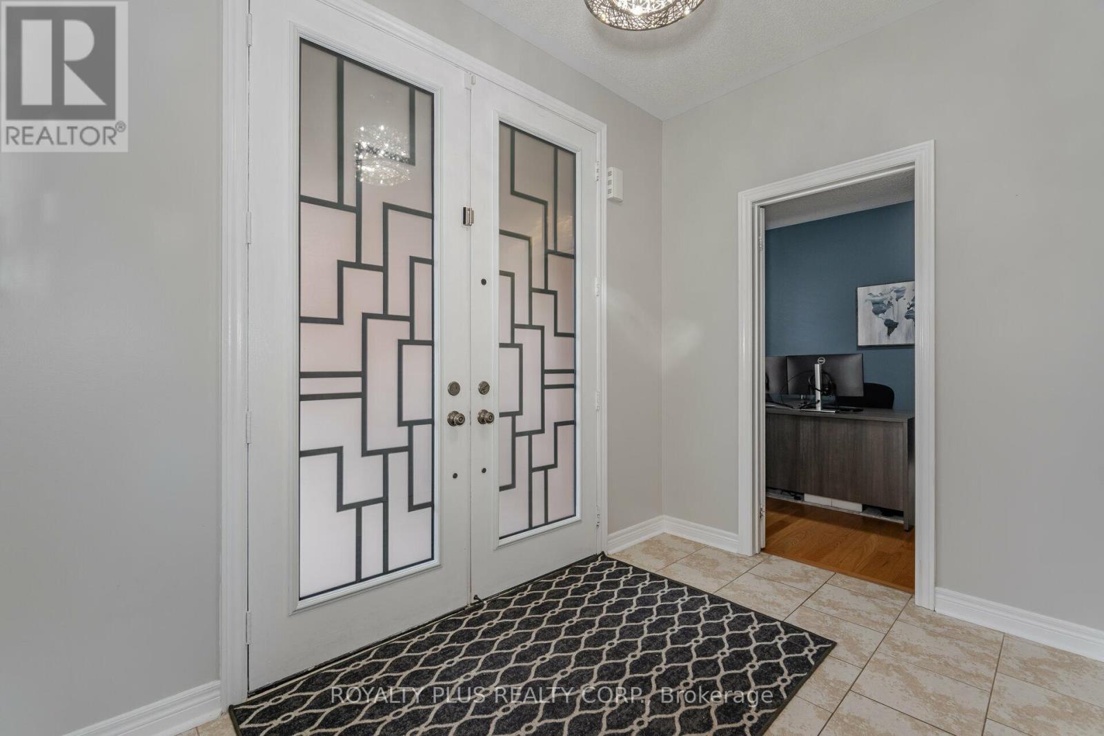 Property at 25 MCCANDLESS COURT image 4