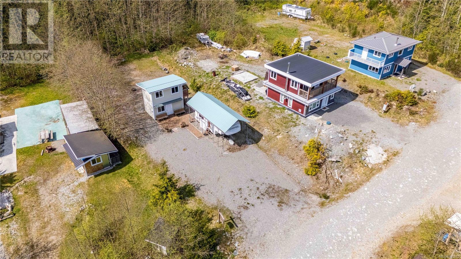 1181 Seventh Ave, Ucluelet, British Columbia  V0R 3A0 - Photo 11 - 995911