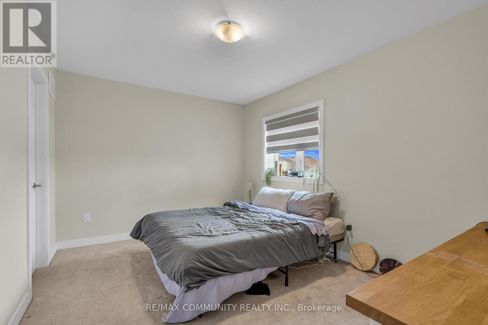 88 Sundin Drive, Haldimand, Ontario  N3W 0H1 - Photo 35 - X12091506