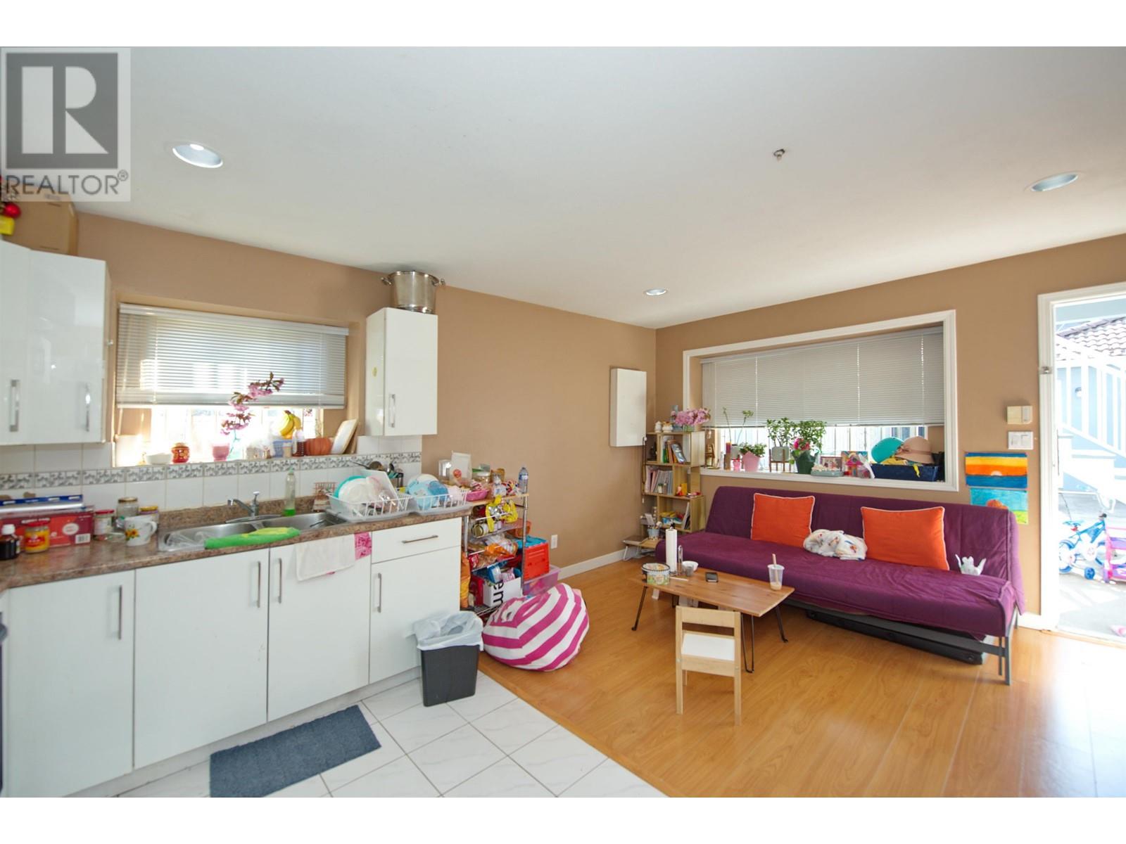 6499 St. Catherines Street, Vancouver, British Columbia  V5W 3G9 - Photo 8 - R2985791