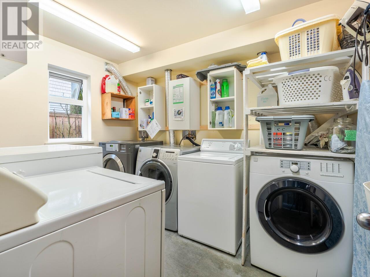 Listing Picture 38 of 40 : 108 4272 ALBERT STREET, Burnaby / 本拿比 - 魯藝地產 Yvonne Lu Group - MLS Medallion Club Member