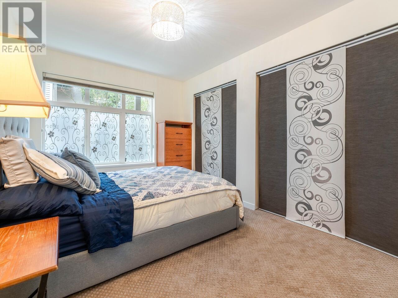 Listing Picture 16 of 40 : 108 4272 ALBERT STREET, Burnaby / 本拿比 - 魯藝地產 Yvonne Lu Group - MLS Medallion Club Member